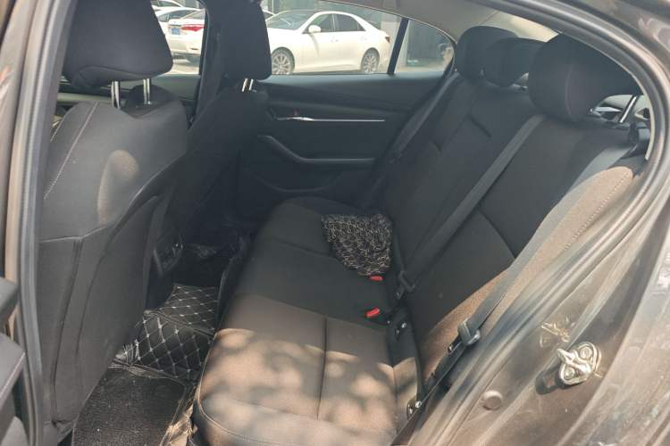 Used Mazda 3 Axela 2021 2.0L Automatic ZhiXuan Edition Left Rear Seat