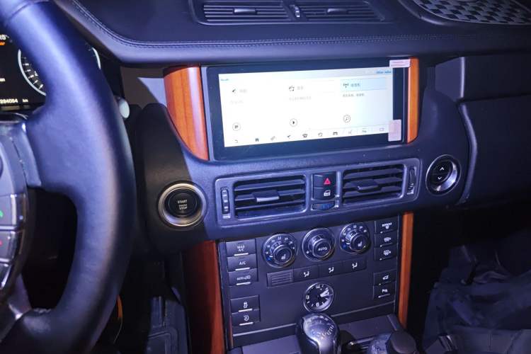 Used Land Rover Range 2011 3.6 TDV8
