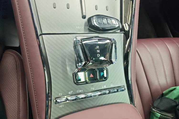 Used Denza Z9GT 2024 1100 Four-Wheel Drive Ultra Version