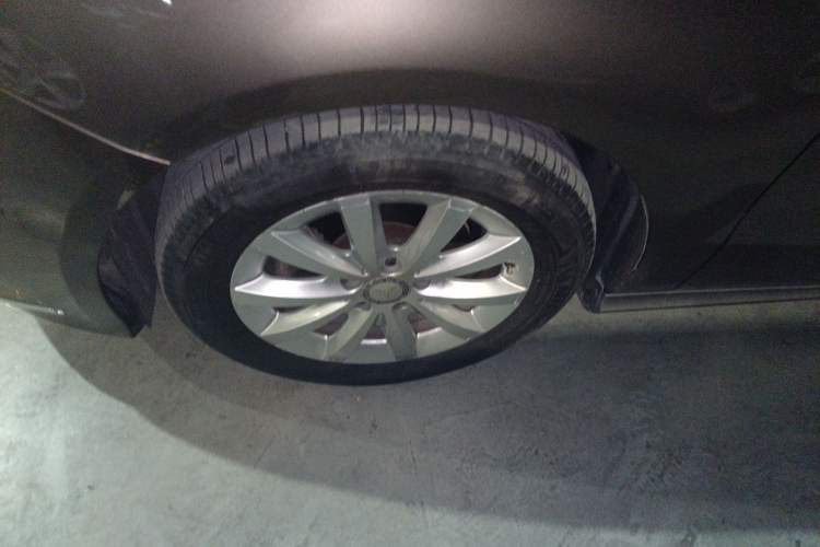 Used Mercedes-Benz B-Class 2012 B 180 Exterior 7