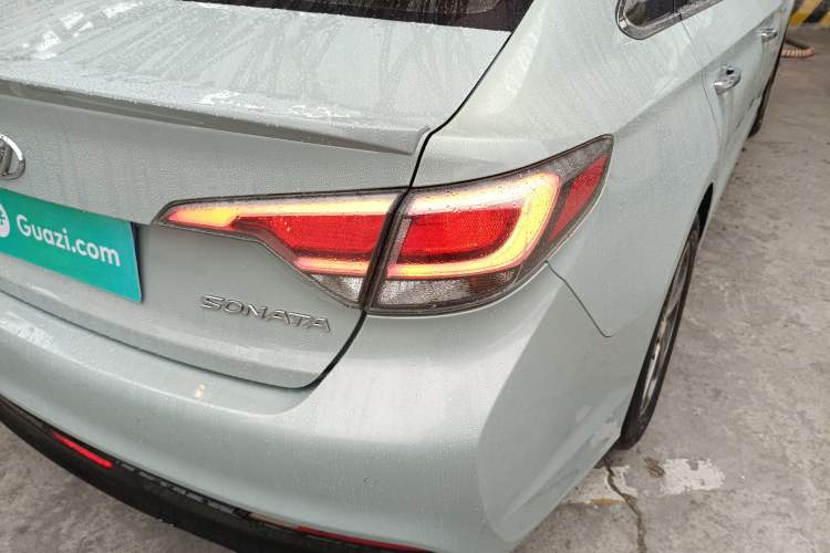 Used Hyundai Sonata 2016 2.0L Hybrid HL Luxury Version
