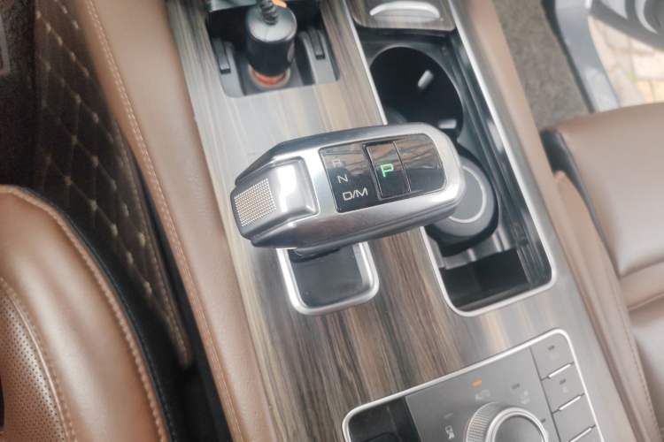 Used Haval H9 2017 2.0T Gasoline 4x4 Premium 5-Seater