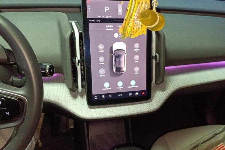 Used Volvo EX30 2025 Rear-Drive Long-Range Version Ultra
