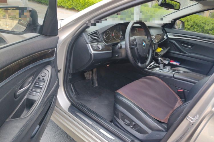 Used BMW 5 Series 2013 525Li Luxury Model