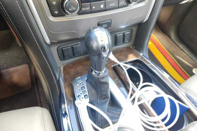 Used Nissan Patrol 2017 4.0L SE U.S.-Spec Version
