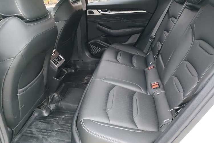 Used Geely Auto Preface 2023 2.0TD Luxury Version Left Rear Seat