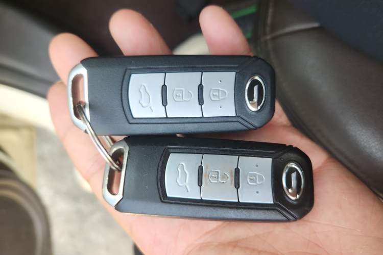 Used GAC Trumpchi GS4 2017 200T G-DCT Two-Wheel Drive Elite Edition
