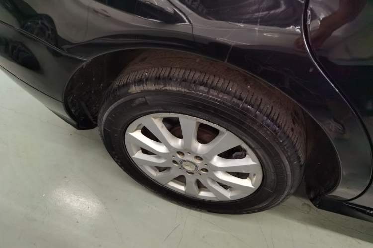 Used Mercedes-Benz R-Class 2015 R 320 4MATIC Luxury Model