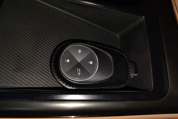 Used Nio ES8 2022 100 kWh Six-Seater Version