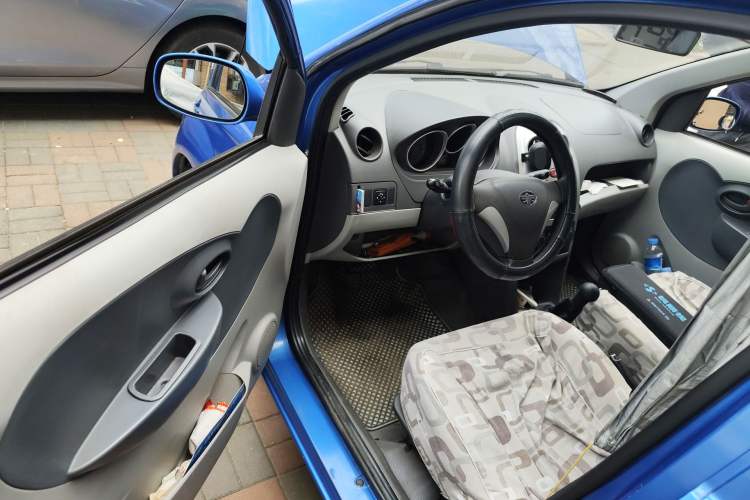 Used FAW Weizhi V2 2010 1.3L Manual Comfort Edition

