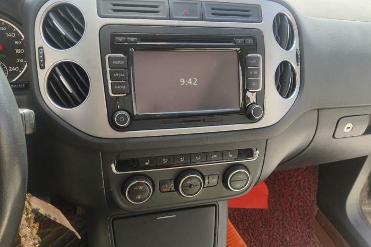 Used Volkswagen Tiguan 2013 1.8 TSI Automatic All-Wheel Drive Luxury Model
