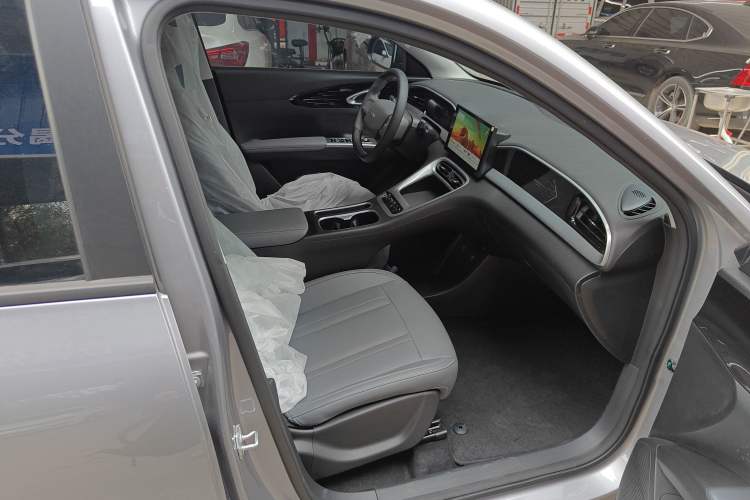 Used Geely Galaxy Geome 2026 Model 310km Youth Edition
