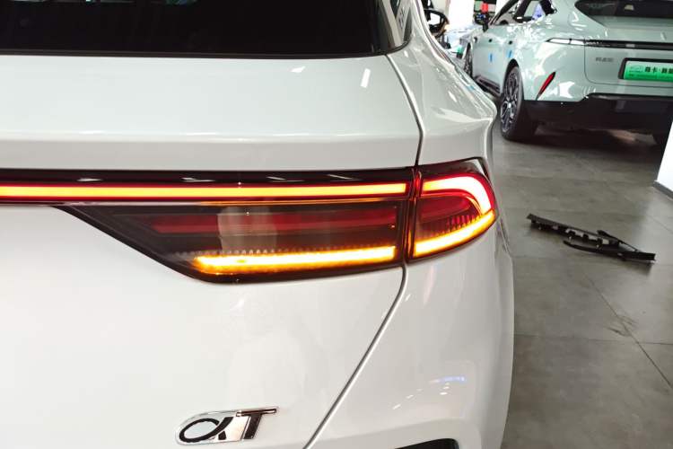 Used ARCFOX Alpha T 2023 480 Forest Edition 175kW
