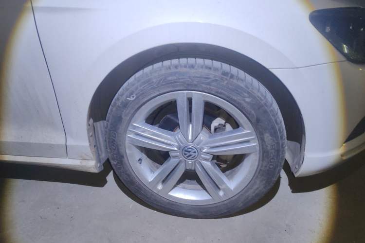 Used Volkswagen Lamando 2018 280TSI DSG Comfort Edition
