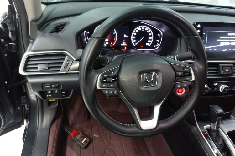 Used Honda Accord 2022 260TURBO Phantom Night · Prestige Edition Steering Wheel