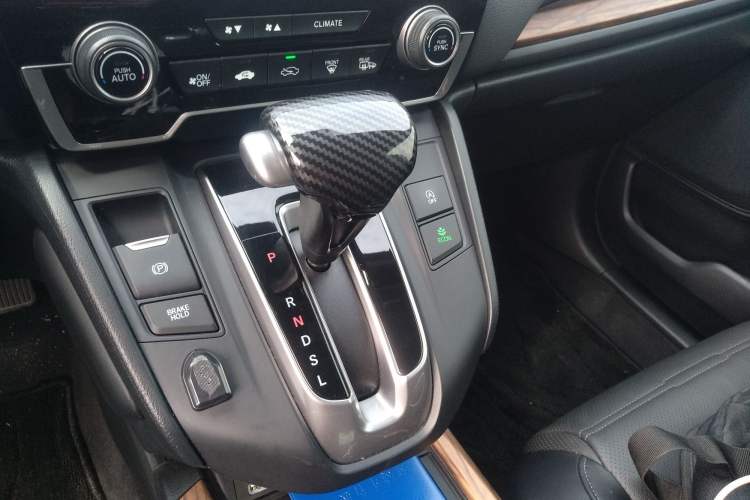 Used Honda CR-V 2021 240TURBO CVT 2WD Fashion Edition