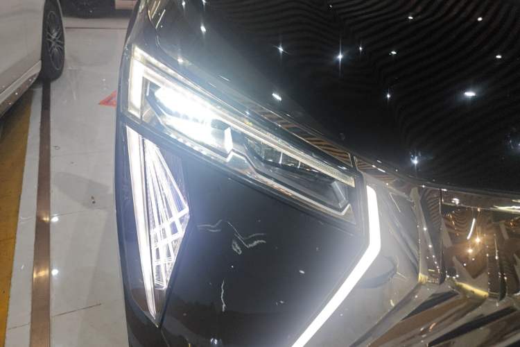 Used GAC Trumpchi M8 2023 Zongshi Series 400T Flagship Edition Right Front Headlight