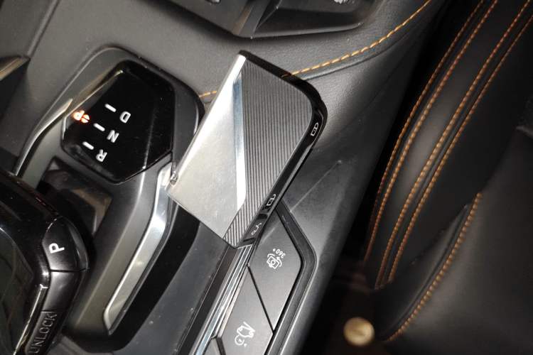 Used Lynk & Co 06 EM-P 2022 PHEV 84 km Range Pro Version