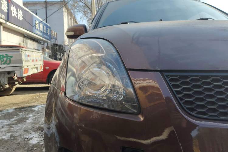 Used Suzuki Swift 2011 1.5L Manual Fashion Edition
