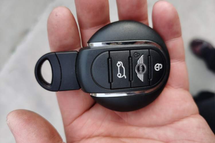 Used MINI 2016 1.5T COOPER