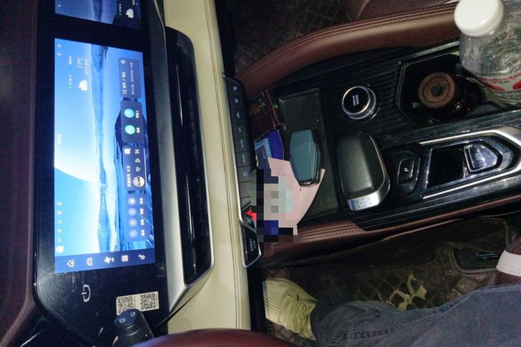 Used Geely Auto Monjaro L 2021 2.0TD DCT EVO Two-Wheel Drive Smart Luxury Version Audio And AC Panel