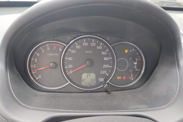 Used Mitsubishi Pajero Sport 2013 3.0L Automatic Two-Wheel Drive Luxury Edition Instrument Cluster