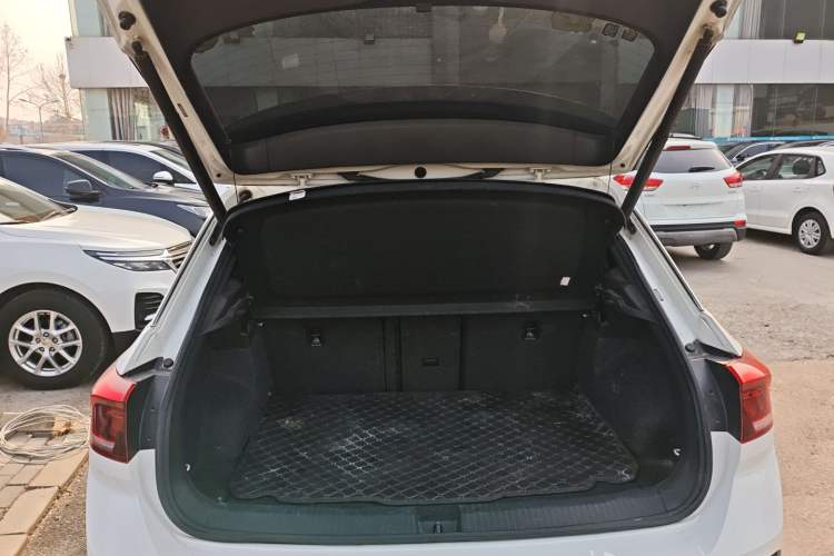 Used Volkswagen T-ROC 2021 Revised Version 280TSI DSG Two-Wheel Drive Luxury Smart Connectivity Edition