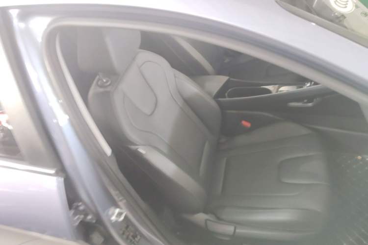 Used Hyundai Elantra 2023 1.5L CVT LUX Prestige Edition