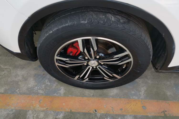 Used Zotye Domy X5 2017 Classic Edition 1.5T CVT Supreme Model
