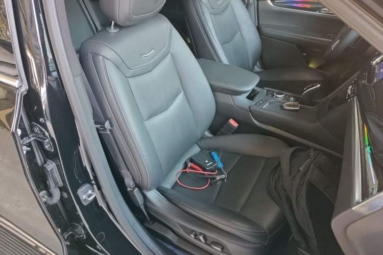 Used Cadillac XT6 2021 2.0T 7-Seater Four-Wheel Drive Luxury Version