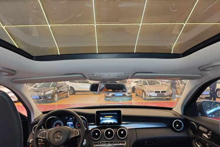 Used Mercedes-Benz C-Class 2015 C 200 L Sport Edition
