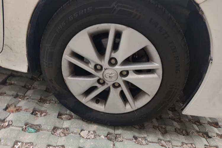 Used Toyota Corolla 2014 1.6L CVT GL-i