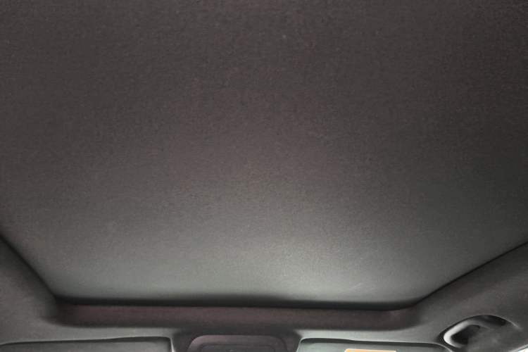 Used Chevrolet Equinox 2021 550T RS Smart Boundary-Pushing Edition Headliner