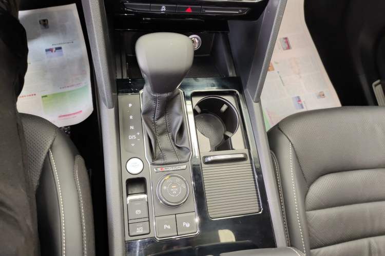 Used Volkswagen Teramont 2020 380TSI Four-Wheel Drive Luxury Version China VI Standard Gear Lever