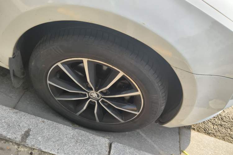 Used Skoda Octavia 2017 1.6L Automatic Smart Drive Edition
