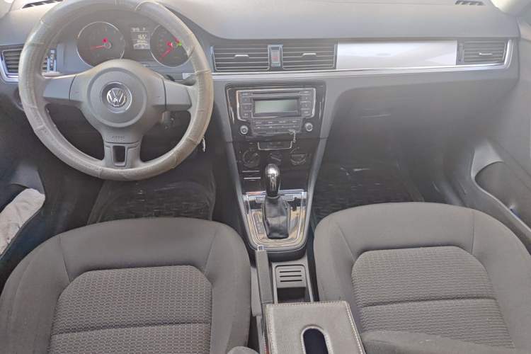 Used Volkswagen Bora 2013 1.6L Automatic Fashion Model