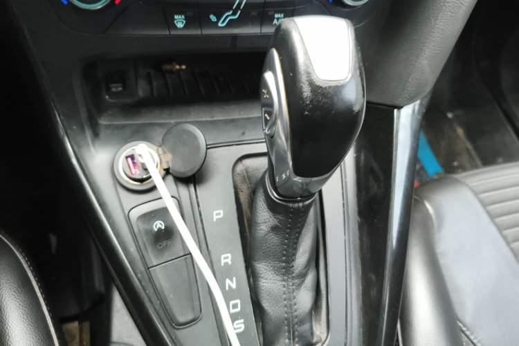 Used Ford Focus 2017 Sedan EcoBoost 125 Automatic Supreme Style SmartDrive Edition
