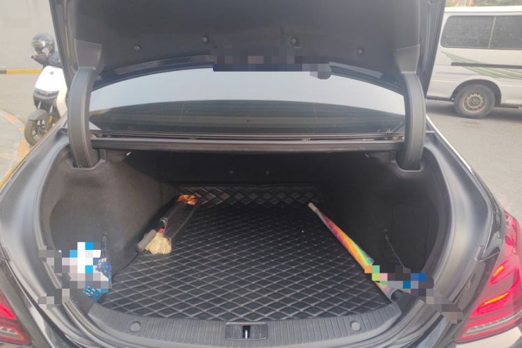 Used Mercedes-Benz Maybach S-Class 2018 S 450 4MATIC Trunk