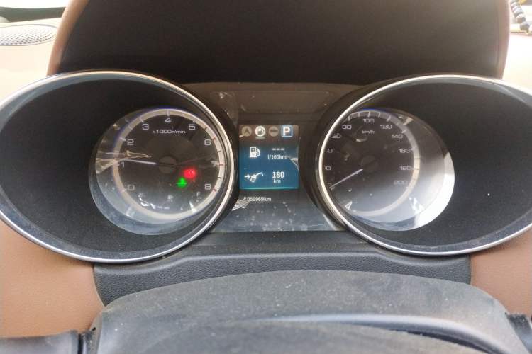 Used Dongfeng Aeolus AX4 2018 1.6L DCT Trendy & Stylish Model with Sunroof