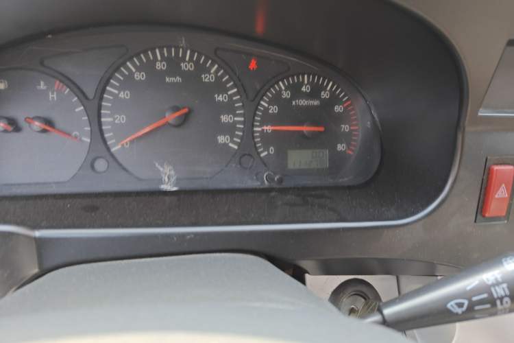 Used Jinbei Hiace 2018 2.0L Fifth-Generation Power King Comfortable Standard Top 10-Seater V20
