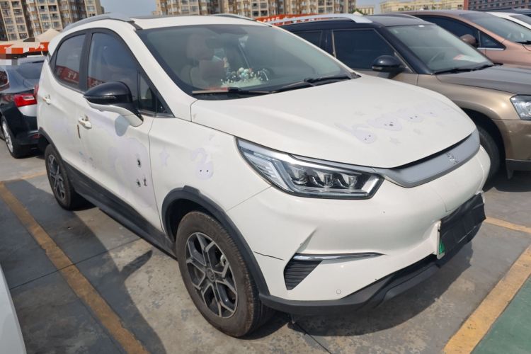 Used BYD Yuan Pro 2021 401 km Deluxe Version Front Right 45 Deg