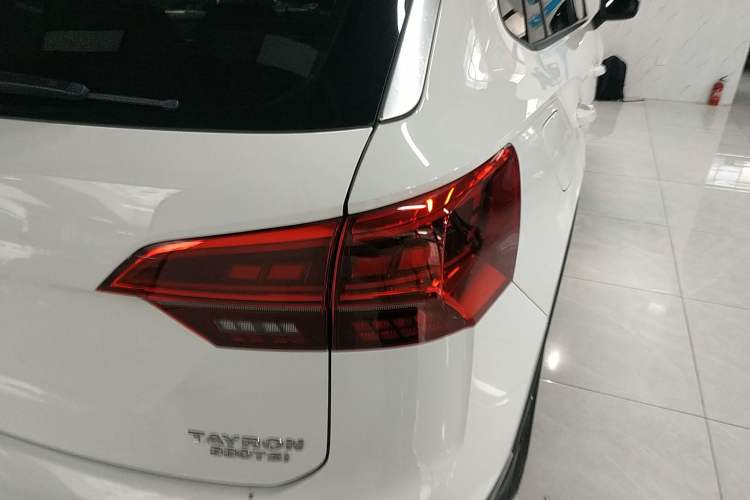 Used Volkswagen Tayron 2019 330TSI Two-Wheel Drive Luxury Model China VI Standard