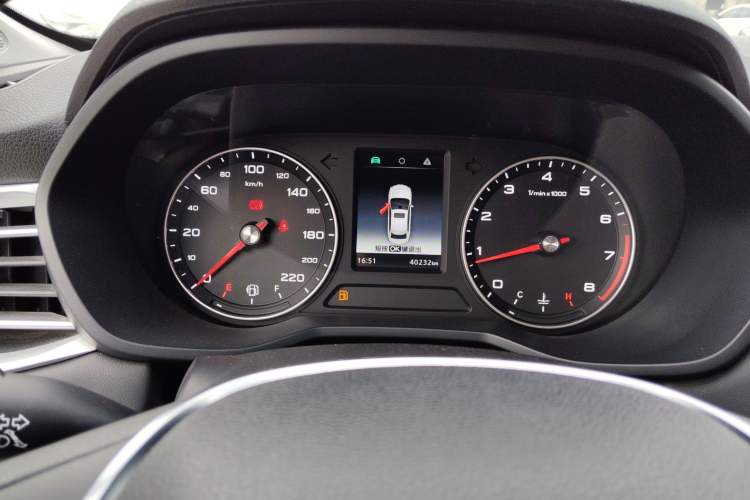 Used Roewe i5 2019 1.5L Manual 4G Connected Langyue Edition
