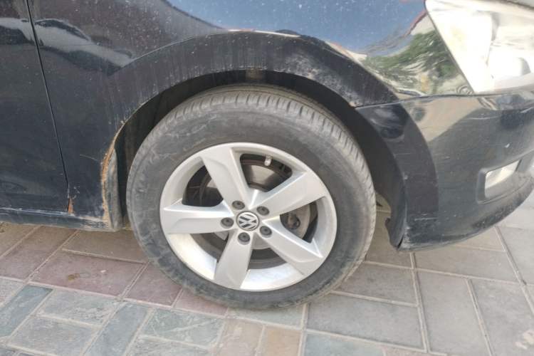 Used Volkswagen Santana 2013 1.4L Manual Comfort Edition