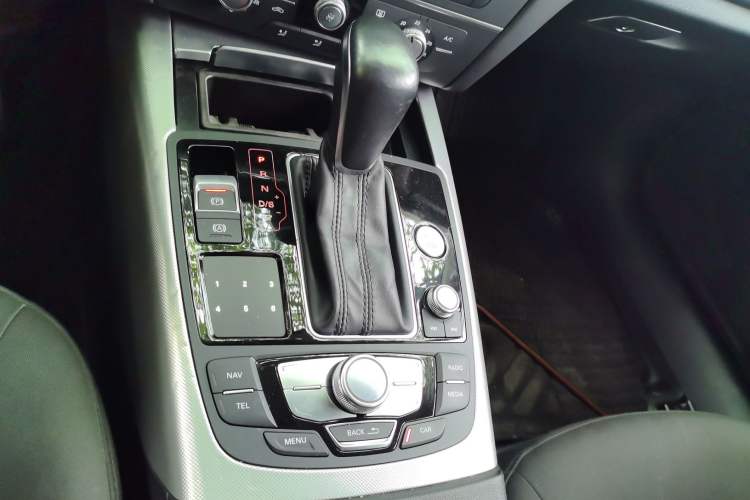 Used Audi A6L 2016 TFSI Technology Edition Gear Lever