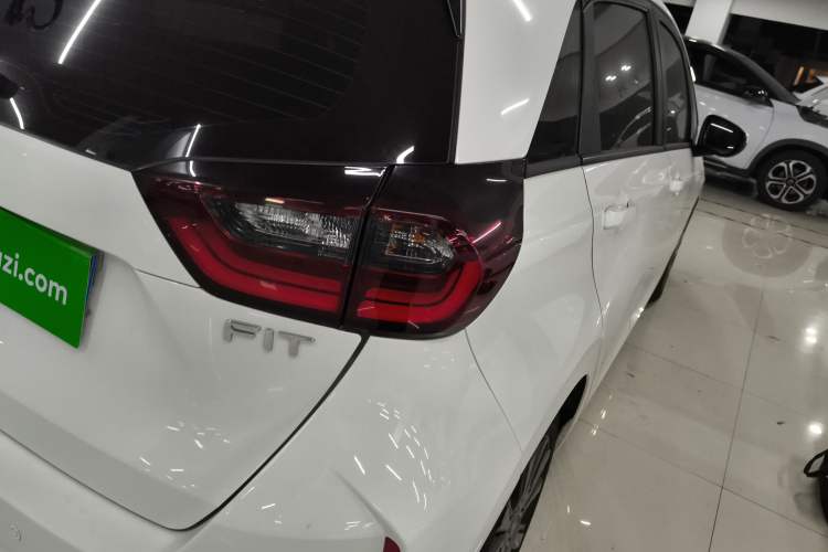 Used Honda Fit 2022 1.5L CVT Trendy Sunroof Edition
