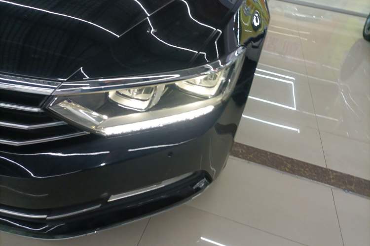 Used Volkswagen Magotan 2018 Facelift 330TSI DSG Luxury Model