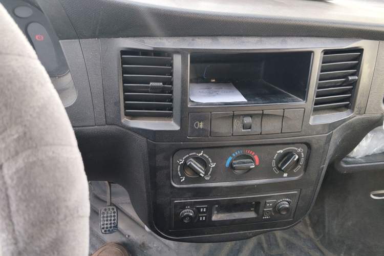 Used Wuling Zhiguang 2013 1.0L Practical Version