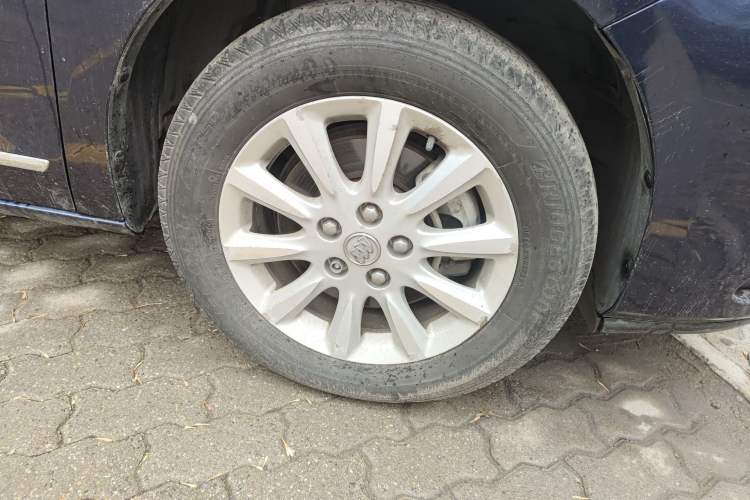 Used Buick GL8 2013 3.0L GT Luxury Business Haoya Edition
