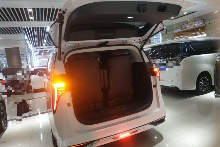 Used Buick Century 2023 2.0T Six-Seater Yinshi Edition
